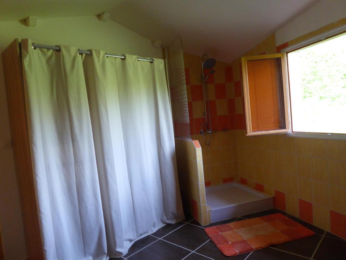 Montigny  Chalet Aux Pied Des Vignes المظهر الخارجي الصورة
